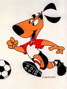 XV. Fußball-Weltmeisterschaft USA '94: Hund "Striker" als Maskottchen