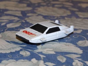 corgi-junior-lotus-esprit-007-[1]