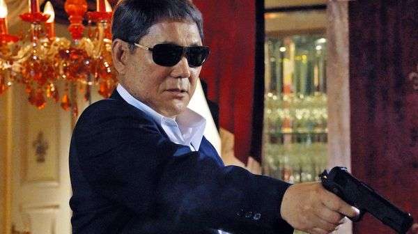 Takeshi Kitano en una escena de Broken Rage