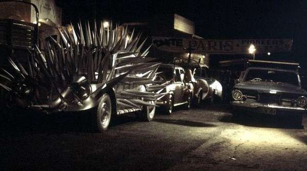 The cars that ate Paris