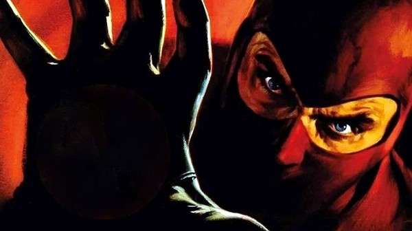 Póster de Danger Diabolik con el héroe pulp en pose enigmática – Diseño inspirado en la estética del cómic italiano.