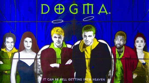 Póster de Dogman(1999, la pelñicula de Kevin Smith que generó polémica por su irreverente visión de los ángeles y la religión.