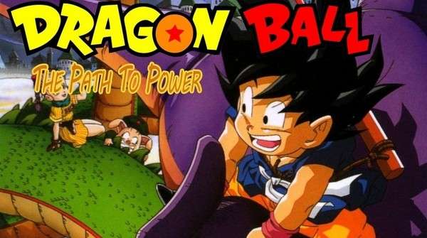 Póster de la película Dragon Ball: El camino hacia el poder, con Goku en primer plano sosteniendo su bastón mágico y un fondo colorido que evoca la aventura clásica de la saga.