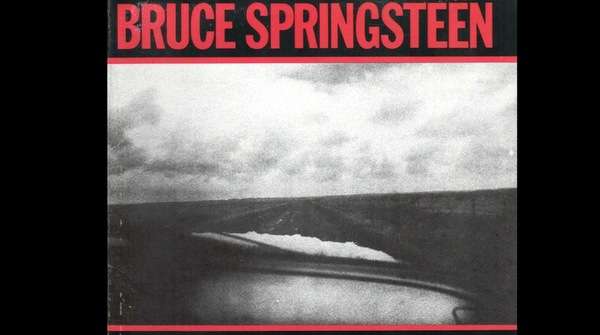 Portada del disco Nebraska de Bruce Springstee, inspirado en los asesinatos de Charles Starkweather