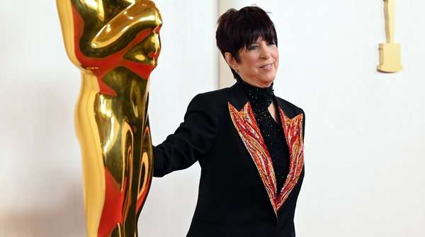 La compositora  Diane Warren volvió a quedarse sin premio tras 17 nominaicones al Oscar.