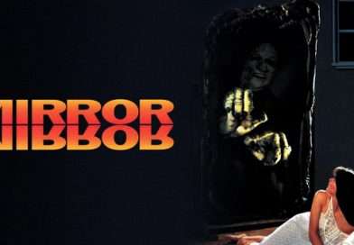 Póster oficial de Mirror, Mirror (1990), película de terror sobrenatural dirigida por Marina Sargenti.