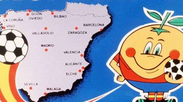 Naranjito posa junto a un mapa de España en material promocional del Mundial de 1982
